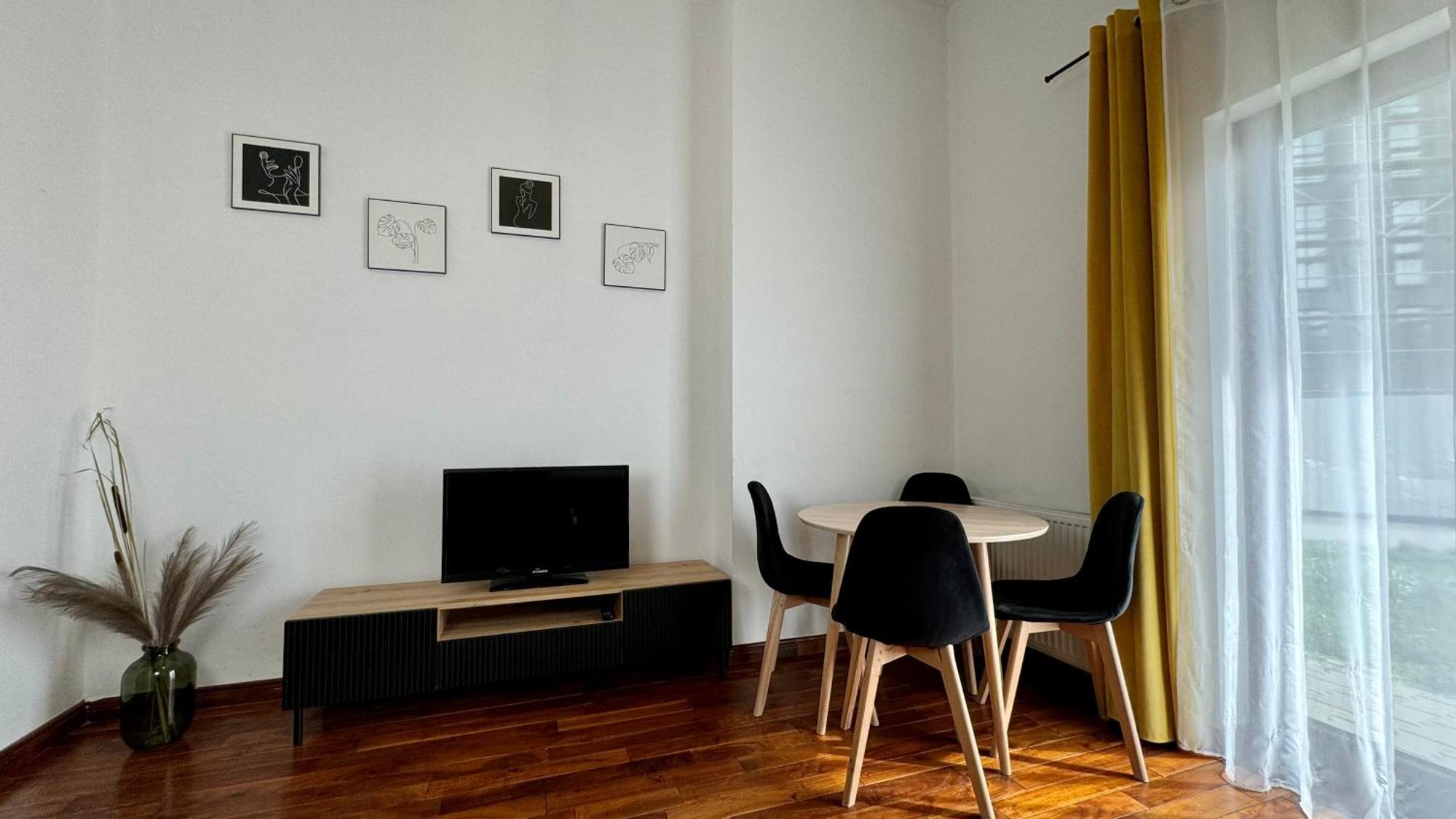 Mala Italia Apartments Breslavia Exterior foto